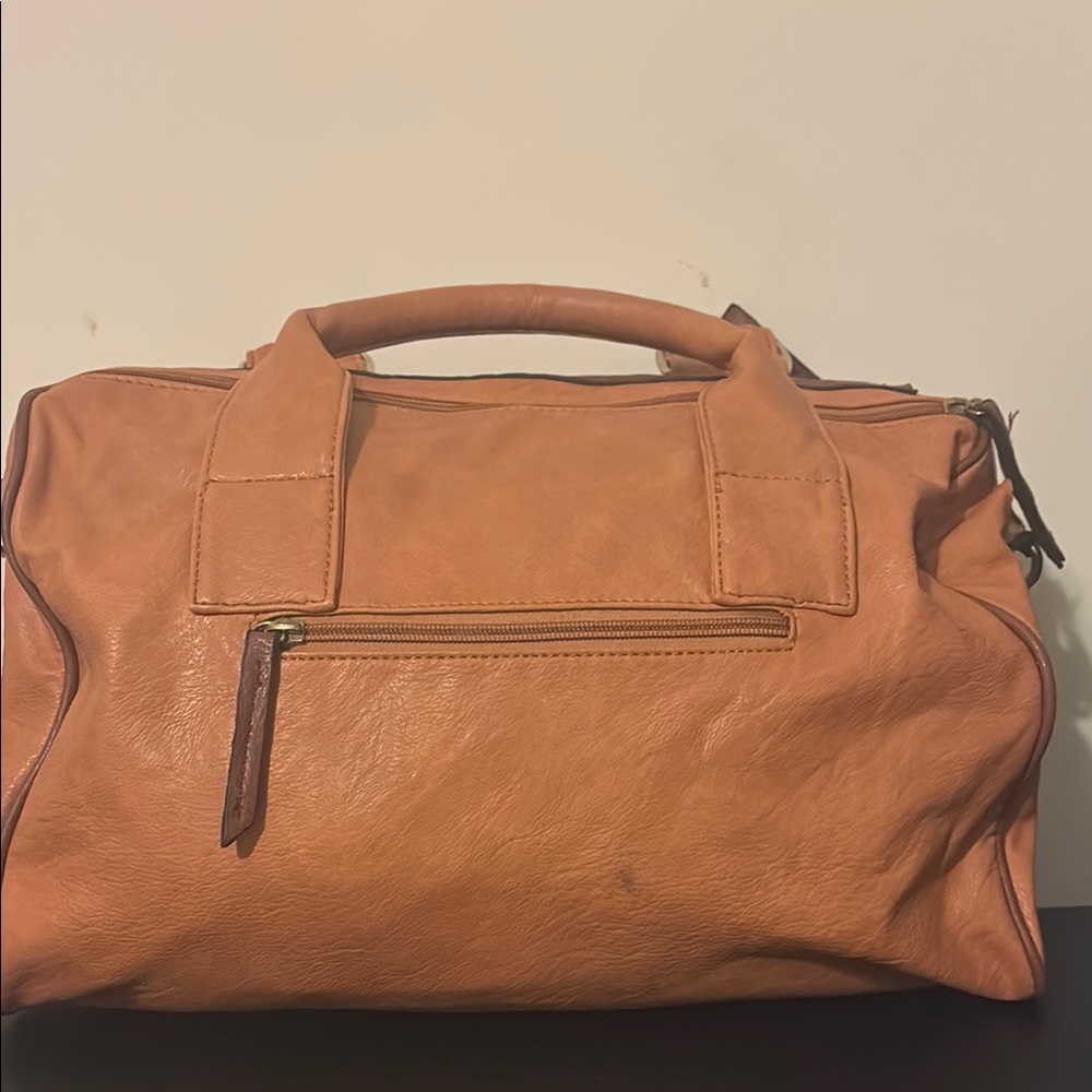 Stylish Tan Leather Handbag